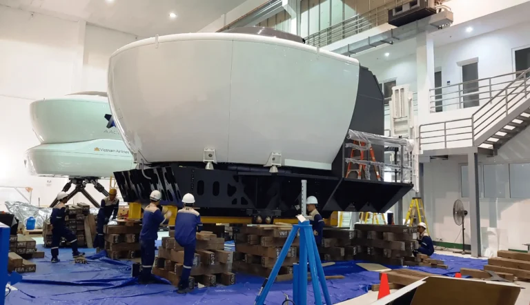 Tổ chức thành công việc vận chuyển, lắp đặt thiết bị cho Trung Tâm Huấn Luyện Bay thuộc Hàng không Quốc Gia Việt Nam