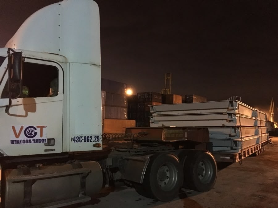 Tiếp nhận, vận chuyển và bàn giao thiết bị, vật tư Dự án Nhà máy Giấy Sun Paper, Lào - 1